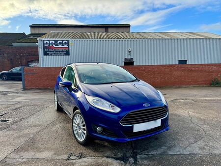 FORD FIESTA 1.0T EcoBoost Titanium Euro 6 (s/s) 3dr