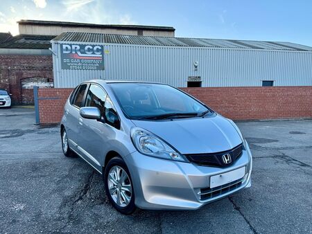 HONDA JAZZ 1.4 i-VTEC ES-T CVT Euro 5 5dr