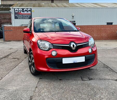 RENAULT TWINGO 1.0 SCe Play Euro 5 5dr