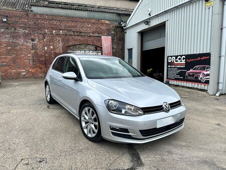 VOLKSWAGEN GOLF 2.0 TDI BlueMotion Tech GT Euro 5 (s/s) 5dr