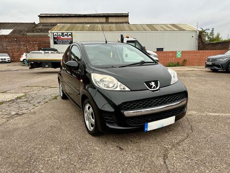 PEUGEOT 107 1.0 12V Envy Euro 5 3dr